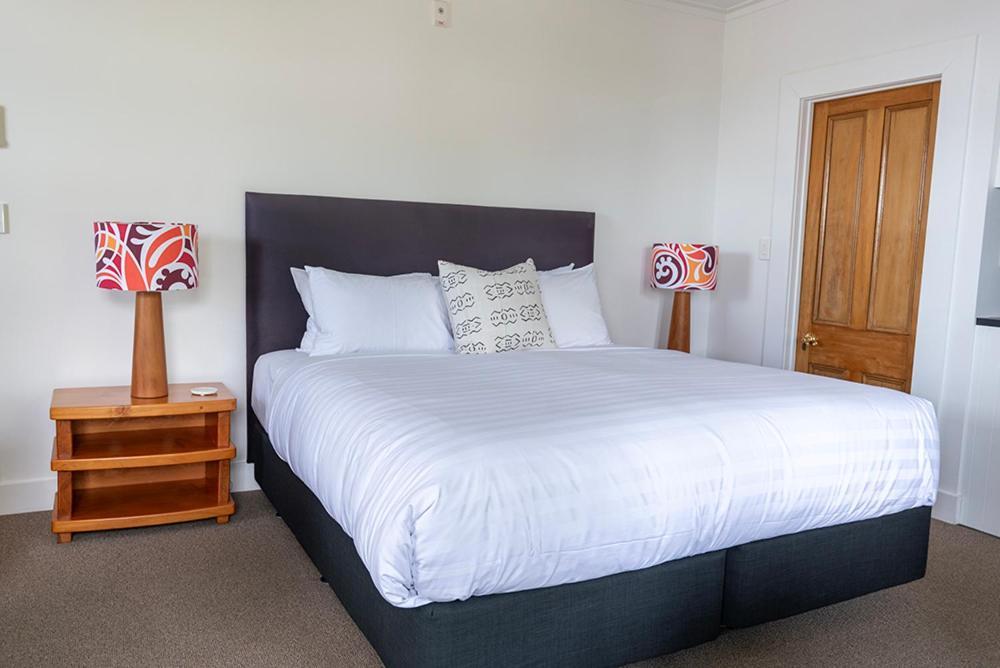 The Old Oak Boutique Hotel Mangonui